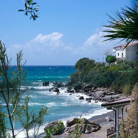 Hotel La Perla Villammare Bagian luar foto
